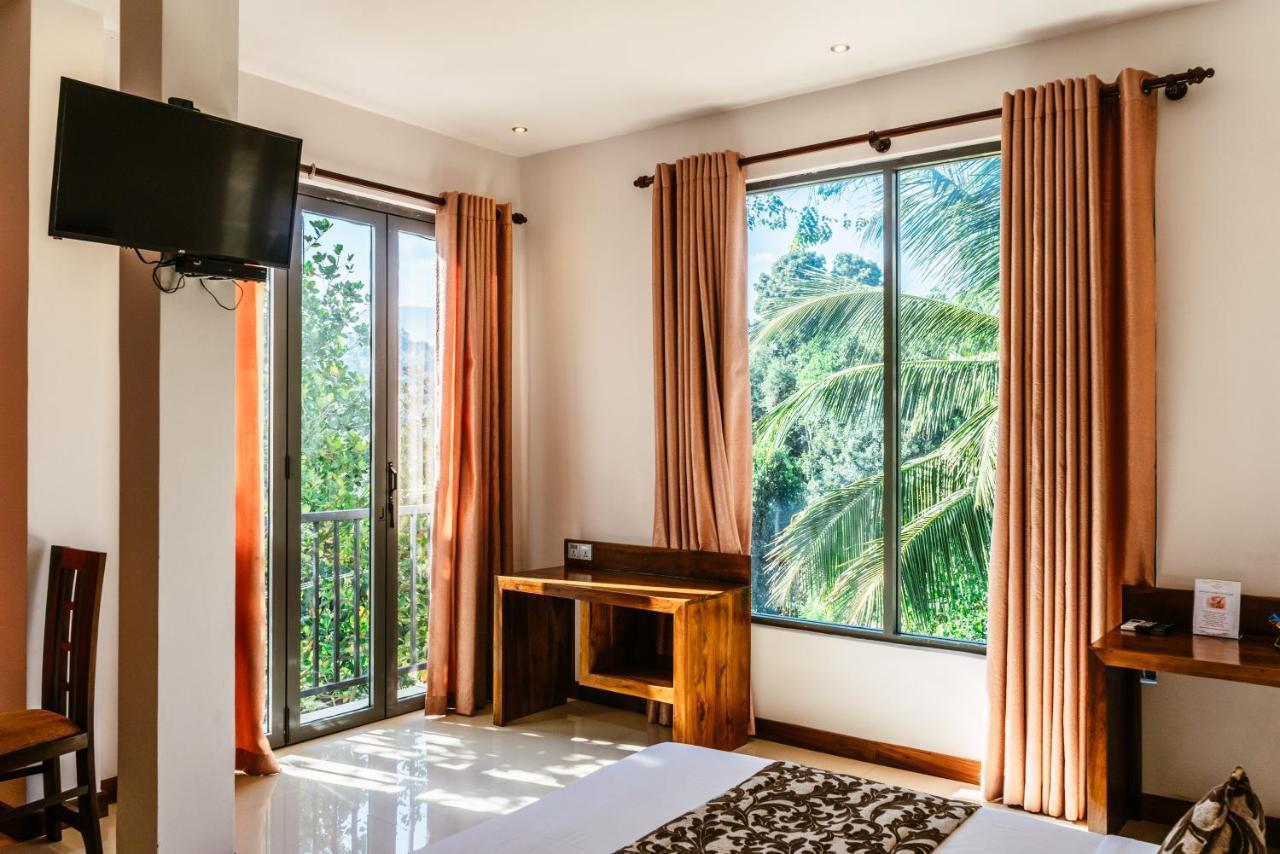 Rivendell Hotel Kandy Exterior photo