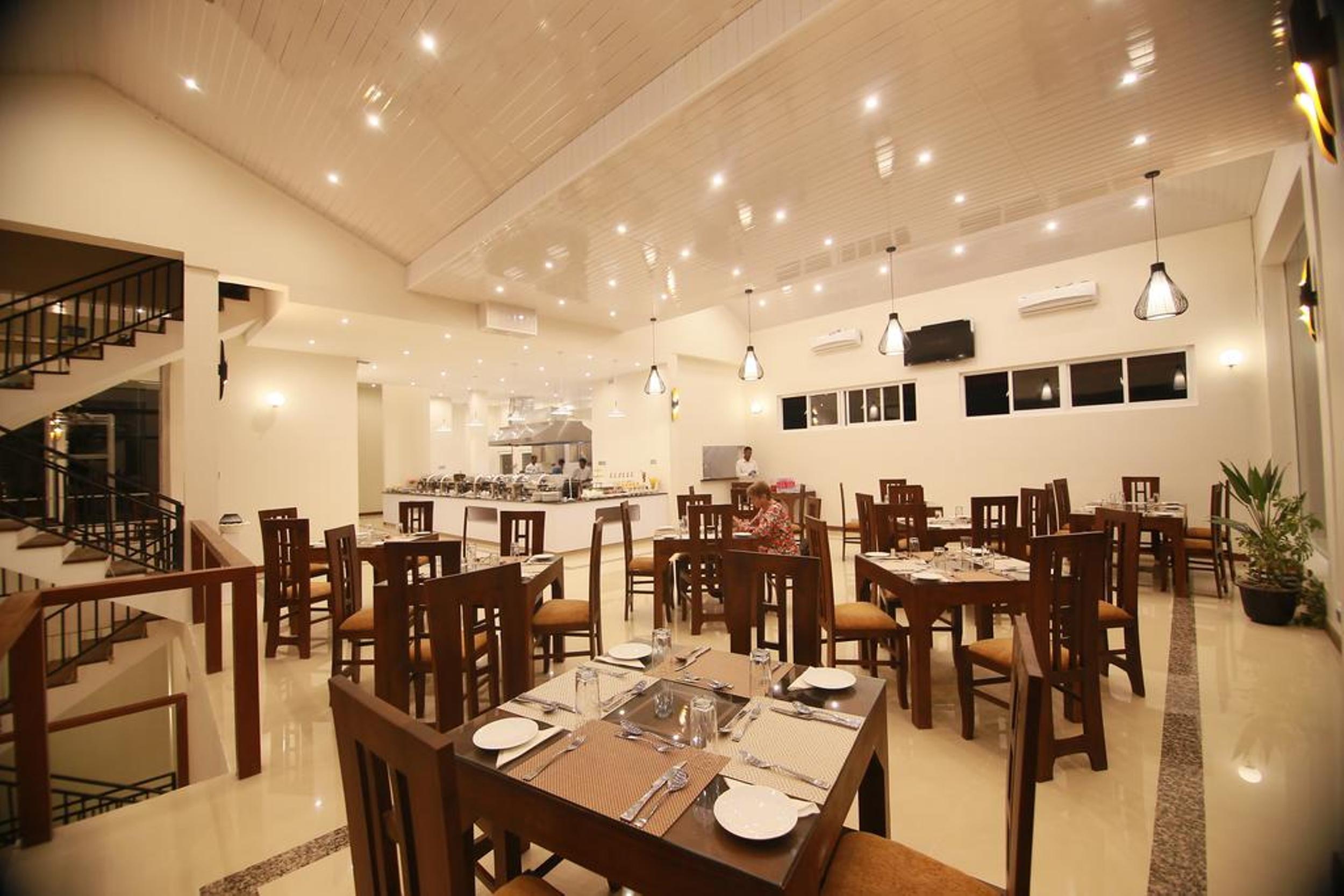 Rivendell Hotel Kandy Exterior photo